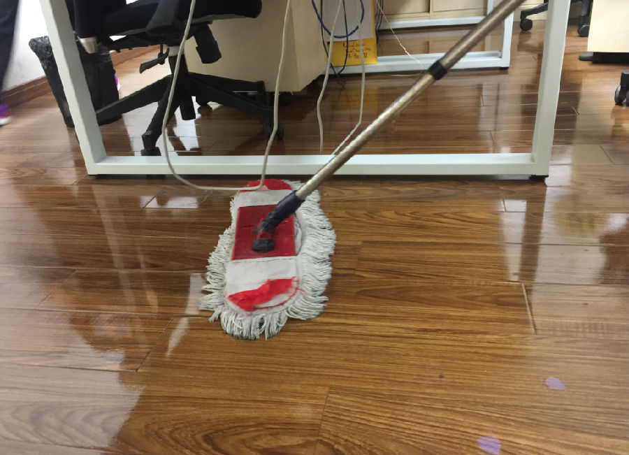 乃东县木地板保洁案例